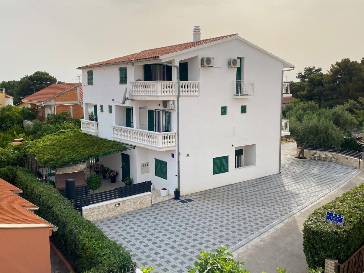 Apartments Pulic Žaborić Exteriér fotografie